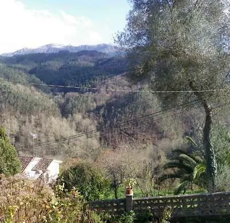 בית נופש Casa Rural El Cuetu *